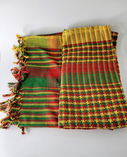 Kesk û Sor û Zer scarf